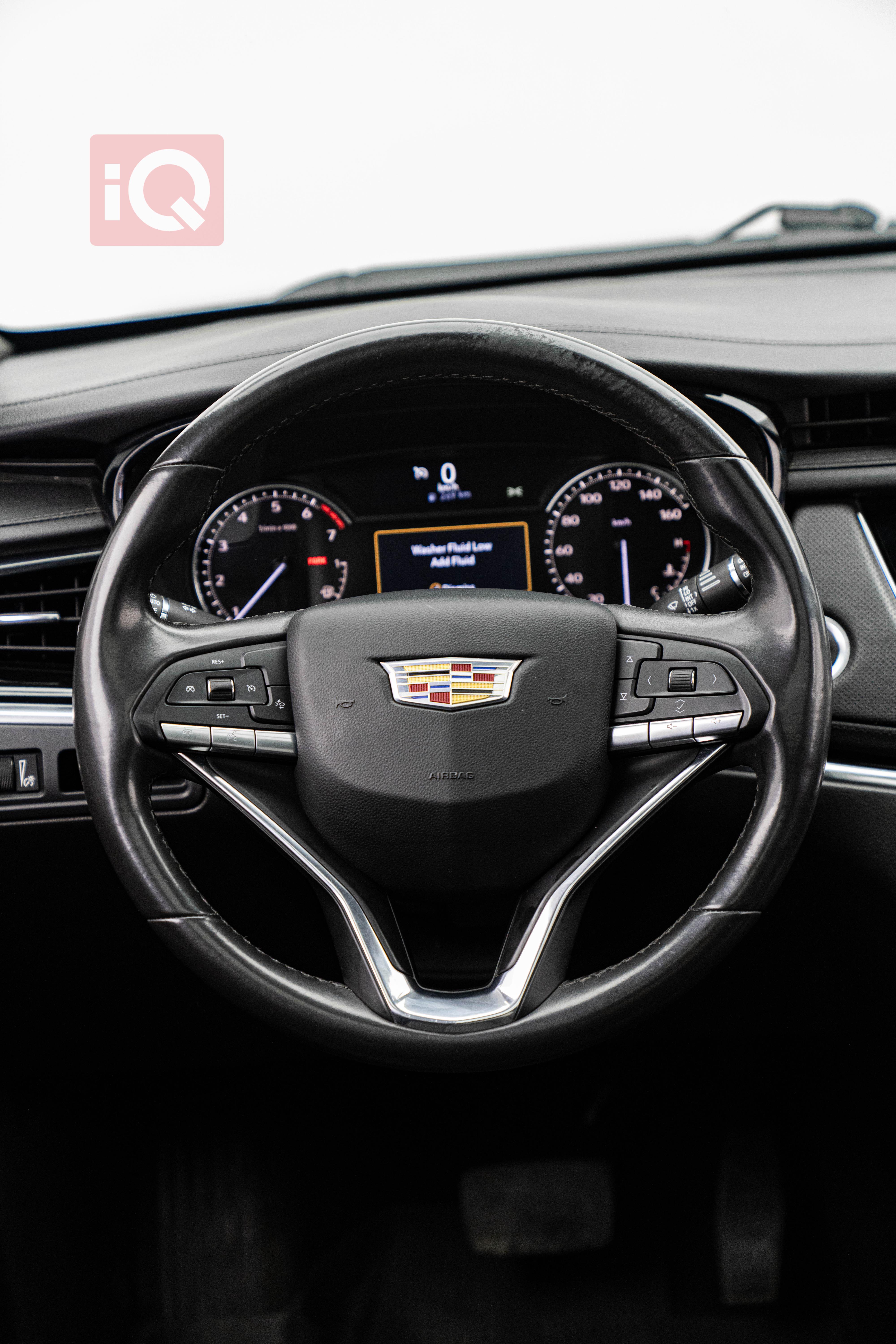 كاديلاك XT6